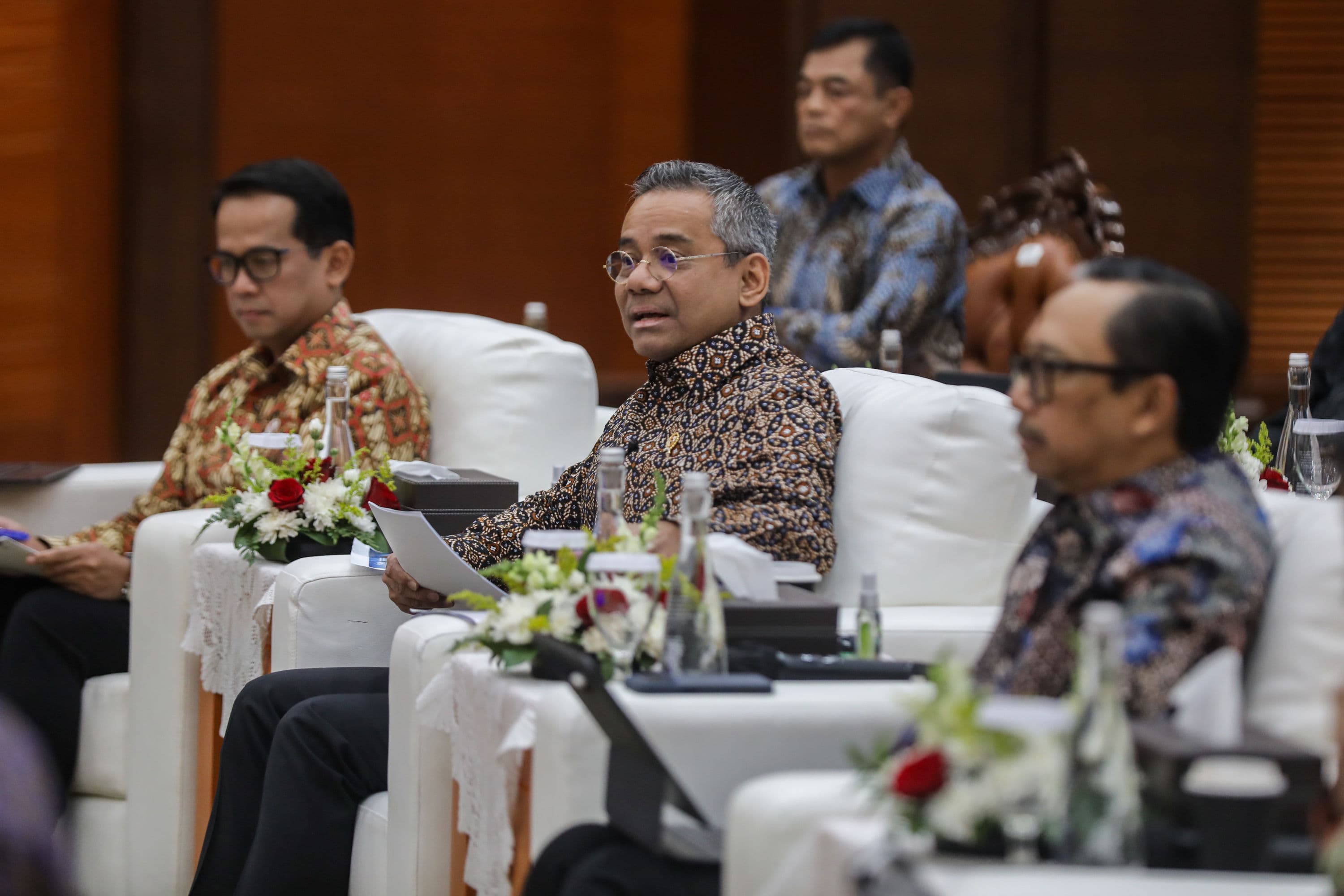 Menteri Keuangan Suahasil Nazara menyampaikan konferensi pers APBN KiTa edisi Oktober 2026 di Jakarta, Jumat (9/10/2026). AKURAT.CO/Endra Prakoso
