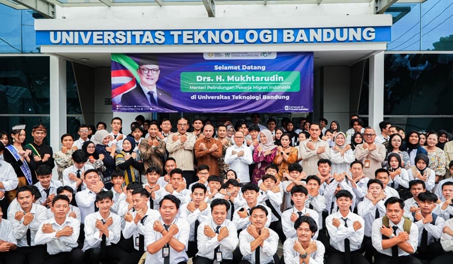 Menteri P2MI Resmikan Migrant Center UTB, Perkuat Akses Karier Global dan Pelindungan Pekerja Migran
