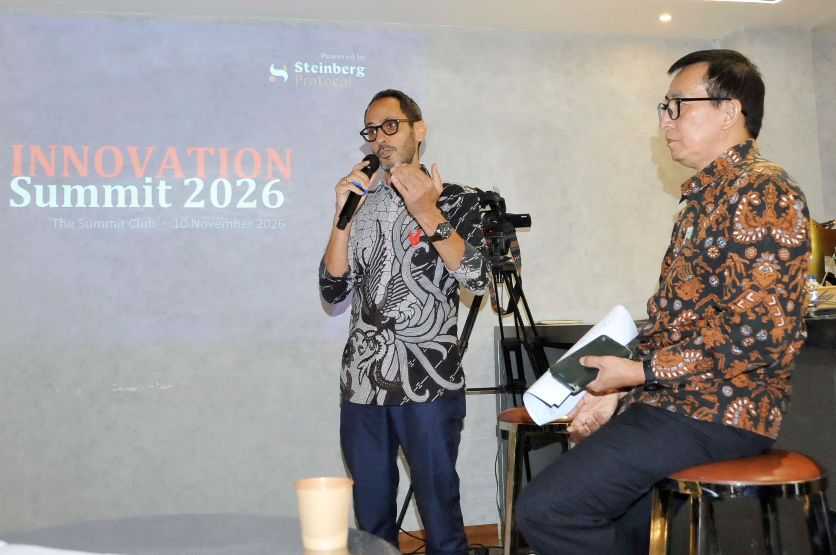 President La French Tech Indonesia Reza Pir Nazar memberikan penjelasan saat konferensi pers persiapan Innovation Summit – La French Tech di Jakarta, Selasa (27/10/2026). AKURAT.CO/Sopian