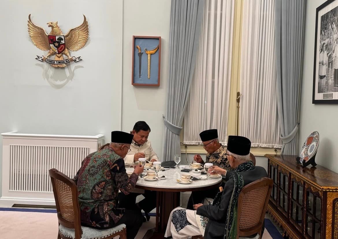 Prabowo Buka Bersama Pimpinan PBNU, MUhammadiyah dan MUI di Istana Merdeka