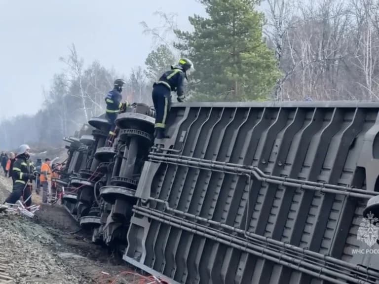 Kereta Anjlok di Rusia, 55 Orang Terluka