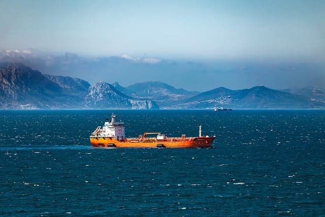 Trump Klaim Selat Hormuz Akan Dibuka Segera Setelah Kesepakatan AS dan Iran