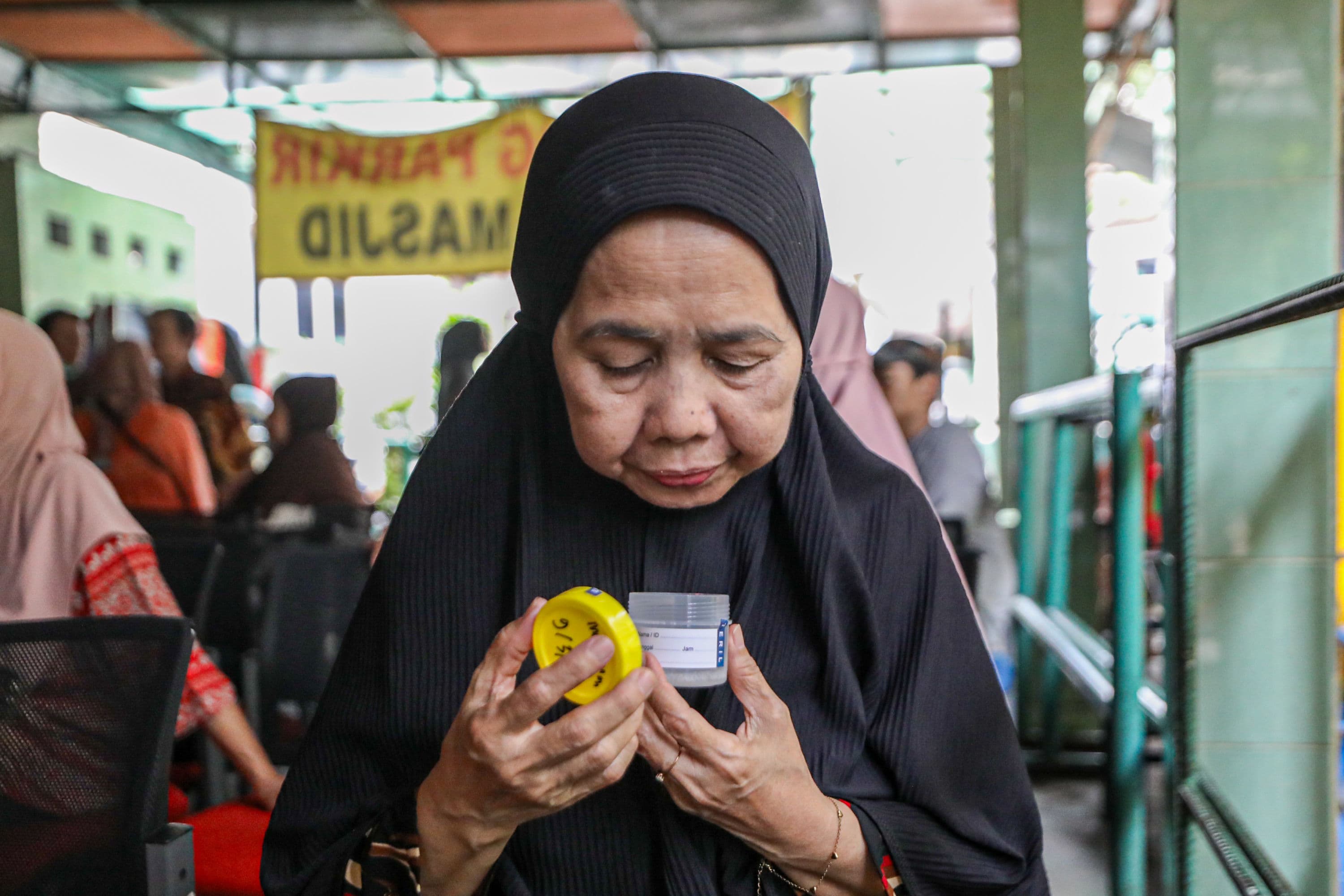 Warga lanjut usia mengikuti cek kesehatan gratis di kawasan Gambir, Jakarta, Selasa (28/9/2026).AKURAT.CO/Endra Prakoso