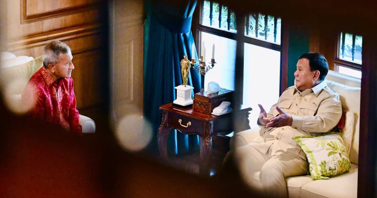 Mendadak ke Indonesia, Menlu Singapura Bertemu Prabowo di Hambalang secara Tertutup