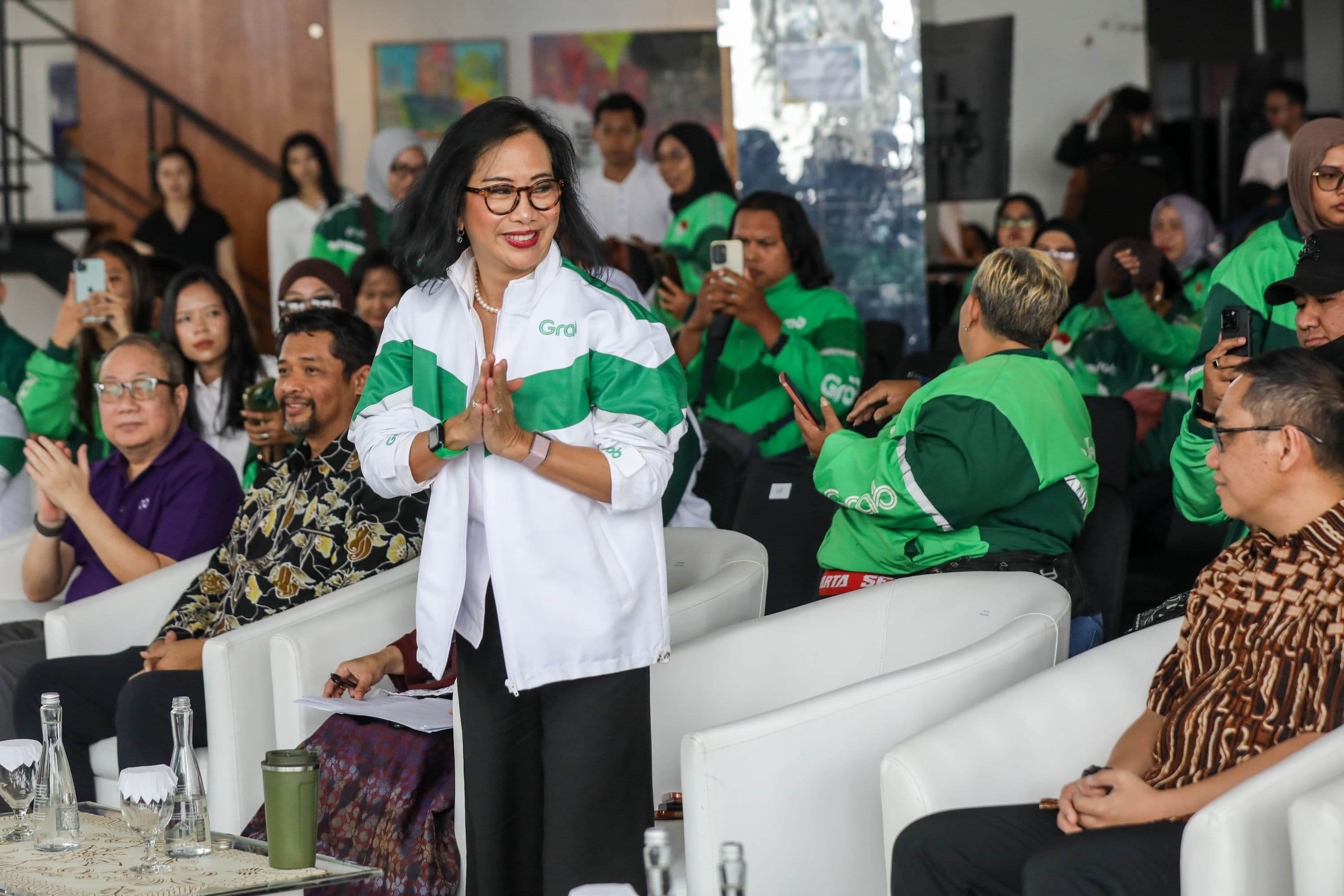 Chief Executive Officer (CEO) Grab Indonesia Neneng Goenadi menghadiri peluncuran GEBUK JUDOL (Gerakan Bareng Ungkap Judi Online) Ronde 3 di Jakarta, Kamis (1/10/2026). AKURAT.CO/Endra Prakoso