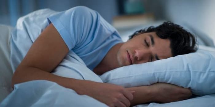 5 Ramuan Herbal Agar Tidur Lebih Nyenyak