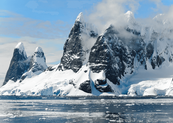 Mengapa Antartika Menjadi Benua Besar Tanpa Ada Negara Dan Penduduk?