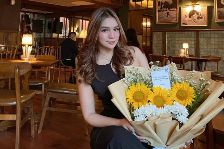 Sosok Regi Nazlah, Mantan Pacar Suami Afifah Riyad Yang Serang Istri Sah, Netizen: Pentingnya Move On Wir!