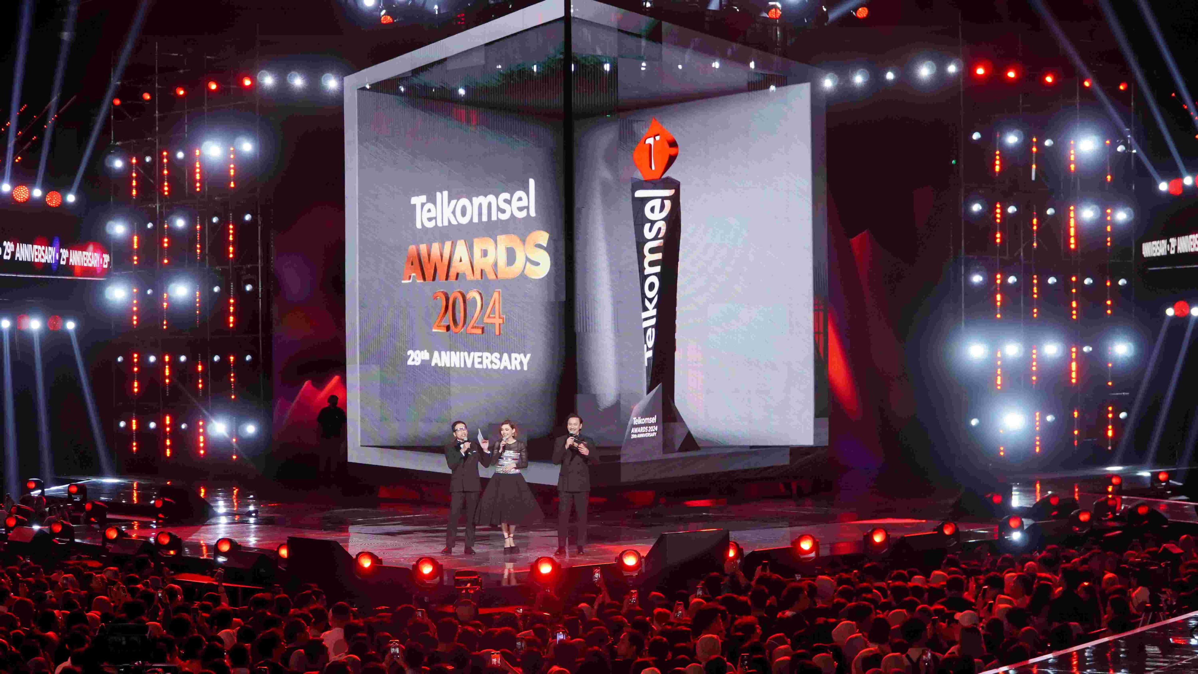 Apresiasi Karya dan Prestasi Pegiat Industri Kreatif Digital Tanah Air, Ini Deretan Peraih Telkomsel Awards 2024