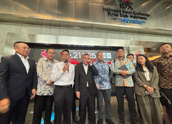 5 Sentimen Negatif Pemicu IHSG Ambruk hingga Trading Halt