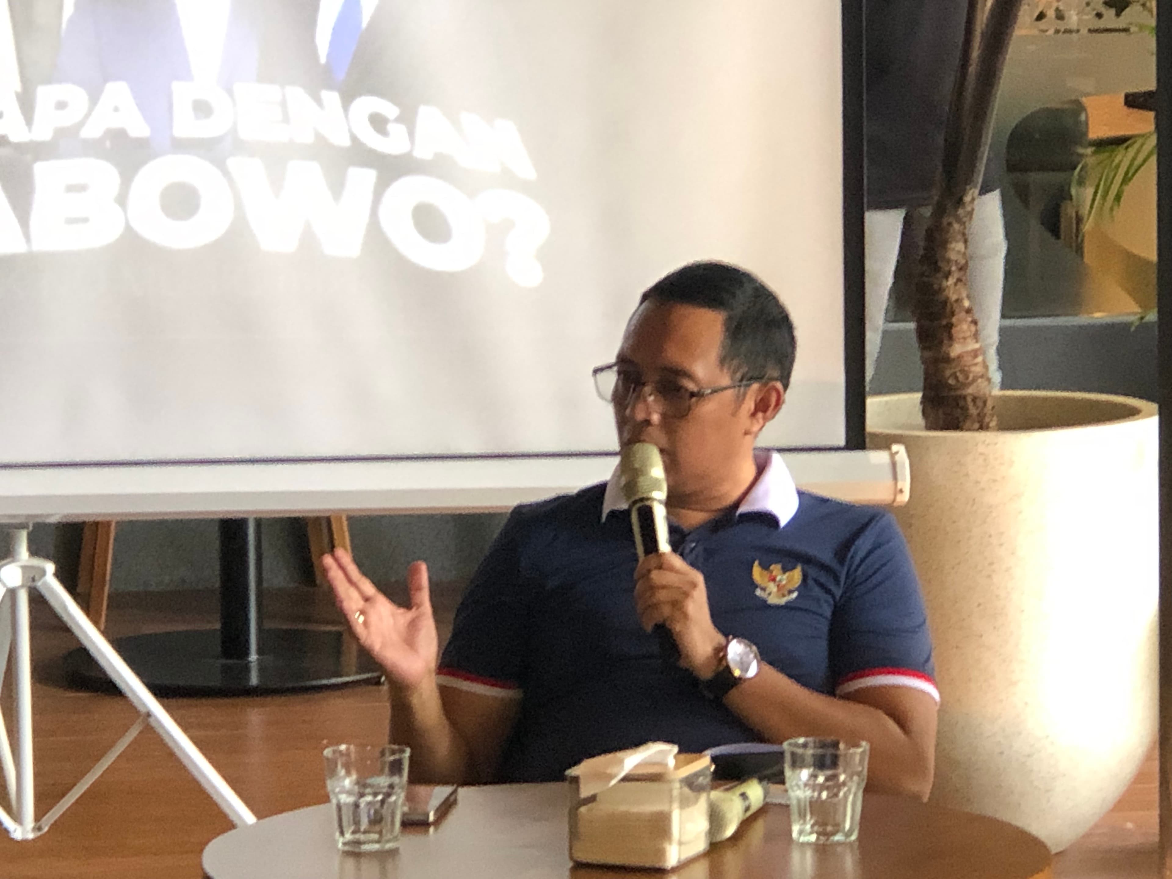 Pembuat Meme Prabowo-Jokowi Ditangkap, Hasan Nasbi: Lebih Baik Dibina, Bukan Dihukum