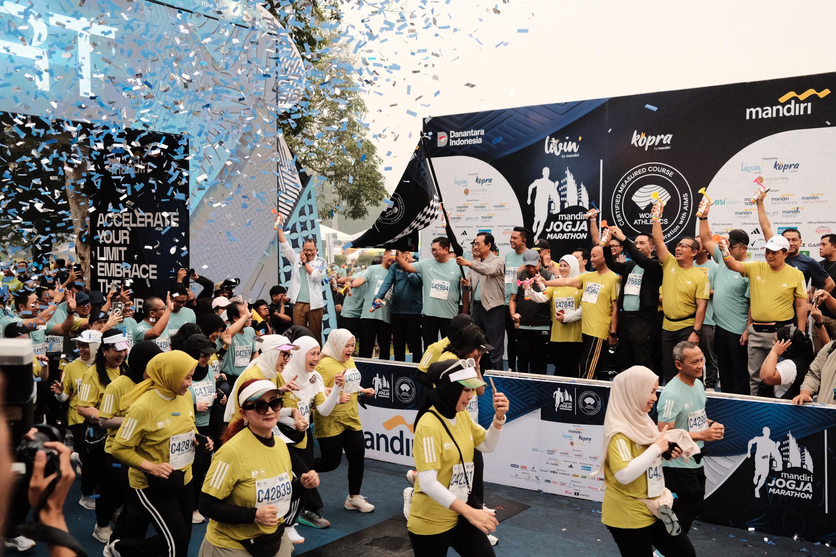 Rekor! Mandiri Jogja Marathon 2025 Capai Puncak, 9.200 Pelari dan NDX AKA Ramaikan Prambanan