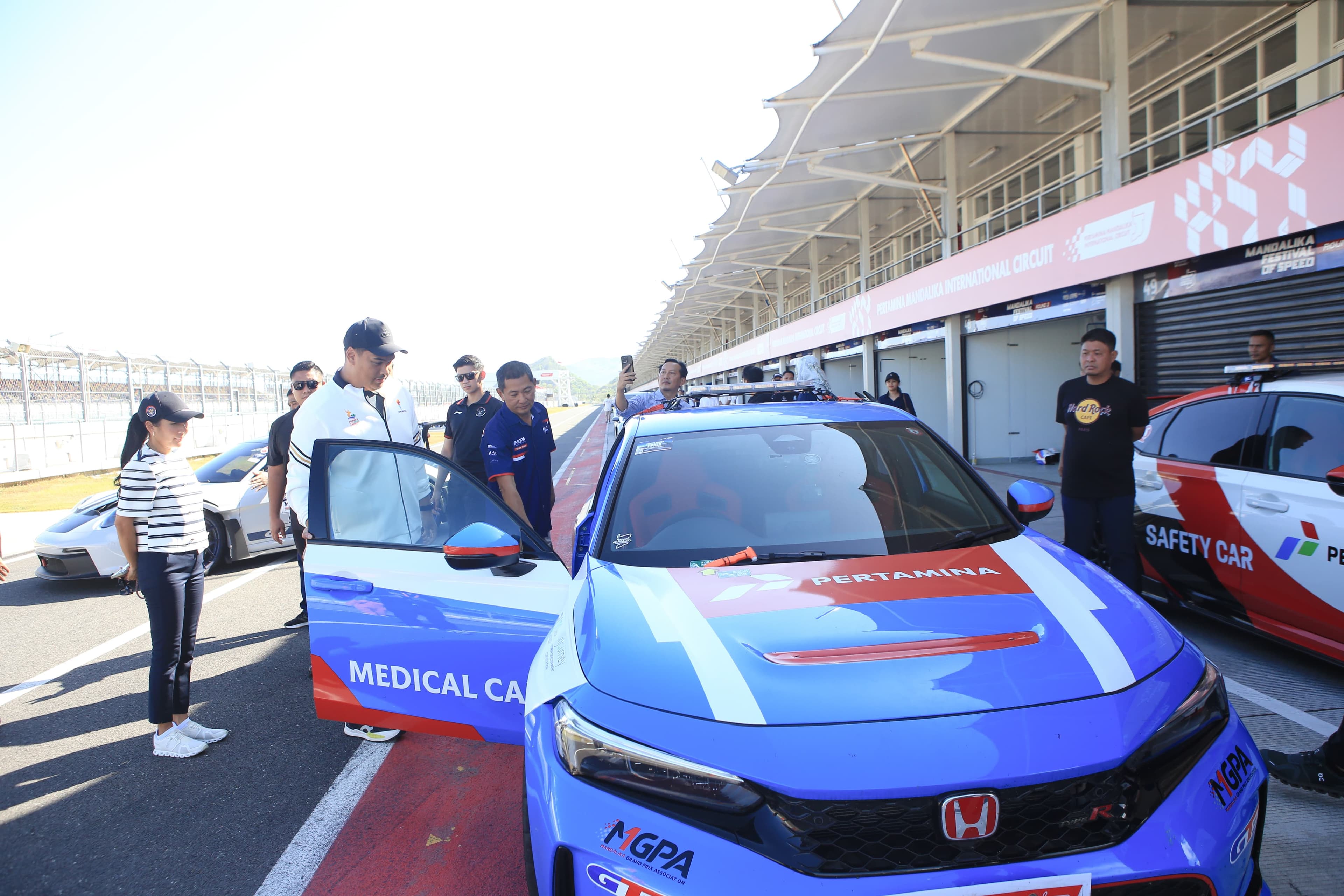 Menpora Tinjau Sirkuit Mandalika Jelang MotoGP Indonesia 2025: Pastikan Kesiapan Fasilitas