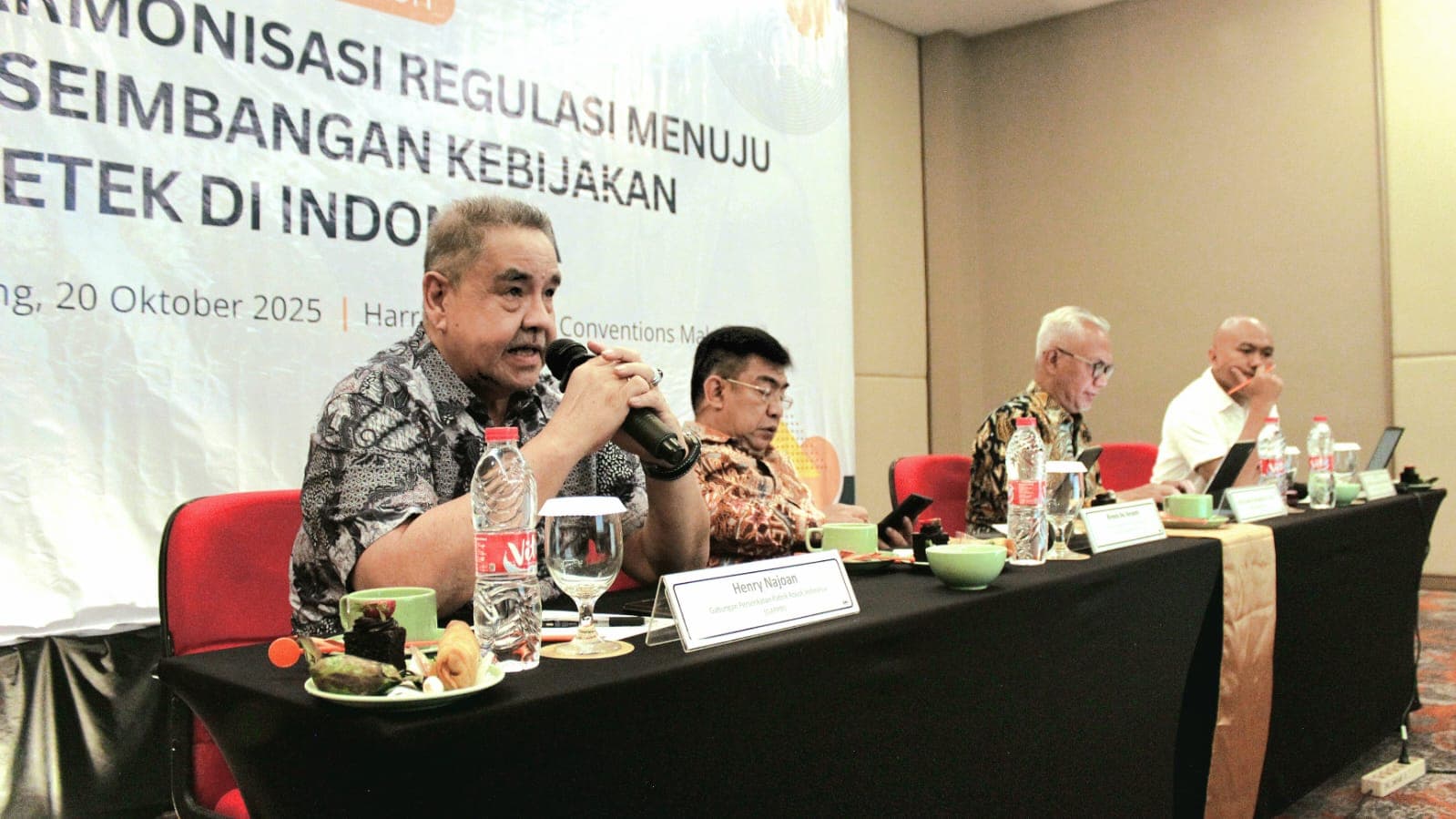 PPKE FEB UB: Regulasi Pemerintah Untungkan Rokok Elektrik, Matikan Rokok Kretek