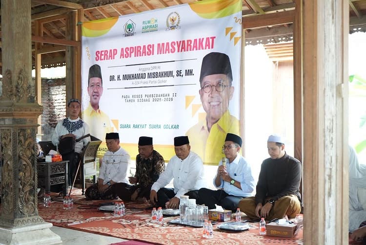 Ketua Komisi XI DPR Dialog dengan Masyarakat Maron, Bahas Kebijakan dan Aspirasi Daerah