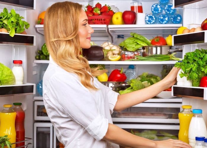 Cara Efektif Menghilangkan Bau Tak Sedap di Kulkas dengan Mudah dan Alami