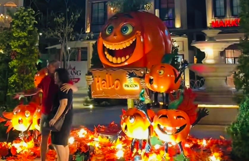 Sambut Halloween 2026, PIK dan PIK2 Dipenuhi Labu Raksasa hingga Dekorasi Unik untuk Foto Keluarga