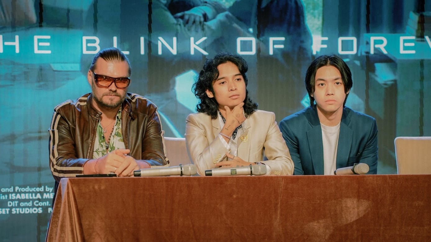 '12 Mile: Guiding The Archipelago' Temani Kinosuite Secret Cinema Tembus Panggung Global