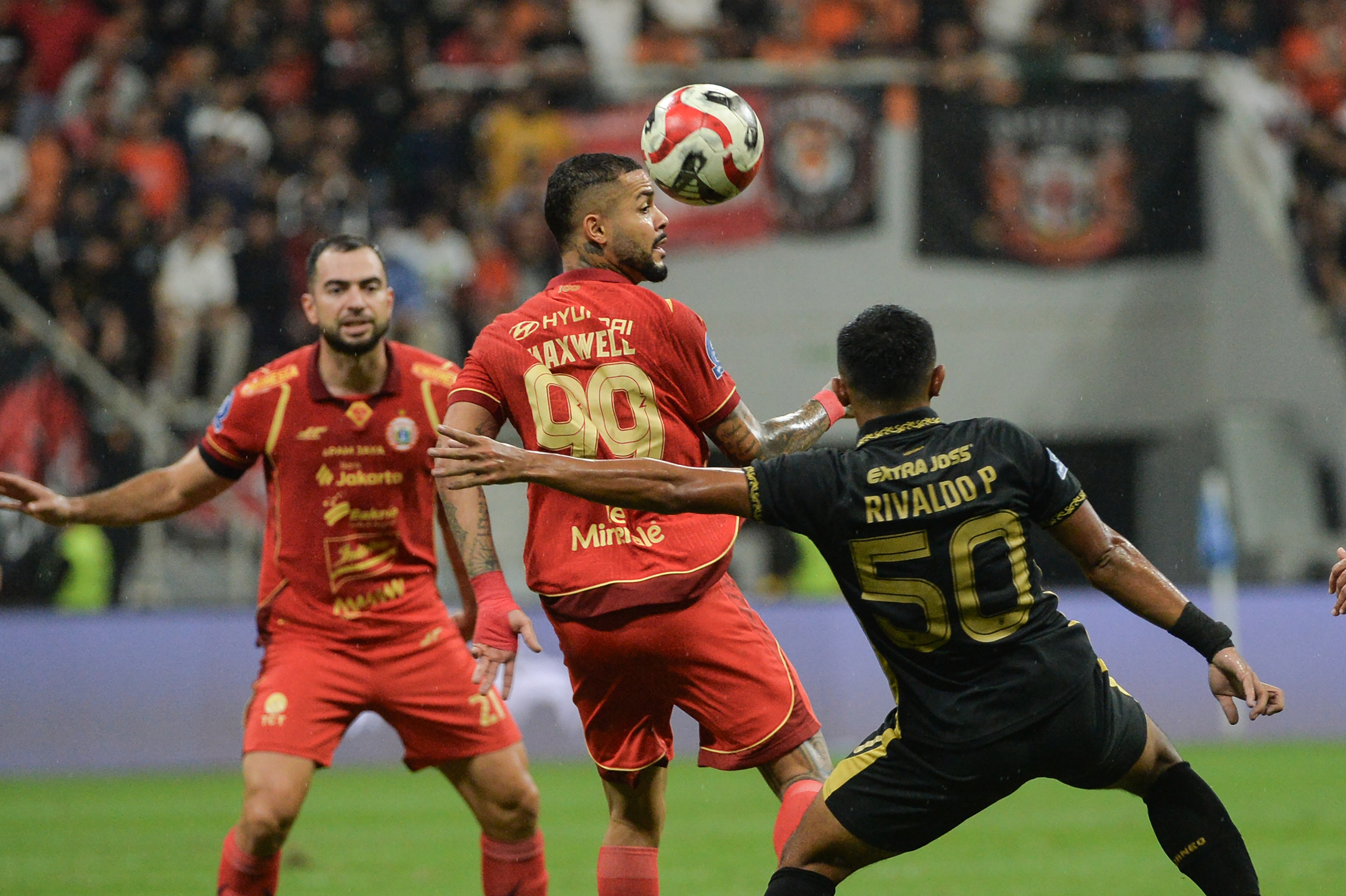 Persija vs Borneo: Kemenangan Sirna di Ujung Laga, Macan Kemayoran Harus Puas Imbang 2-2