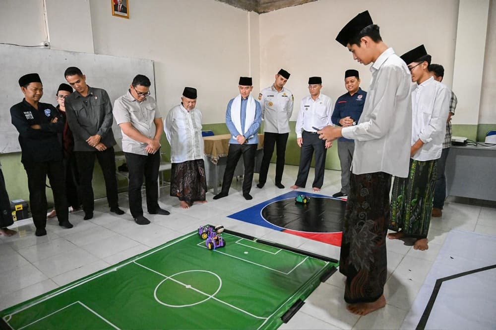 Wapres Gibran Dorong Santri Adaptif terhadap AI dan Teknologi Robotik
