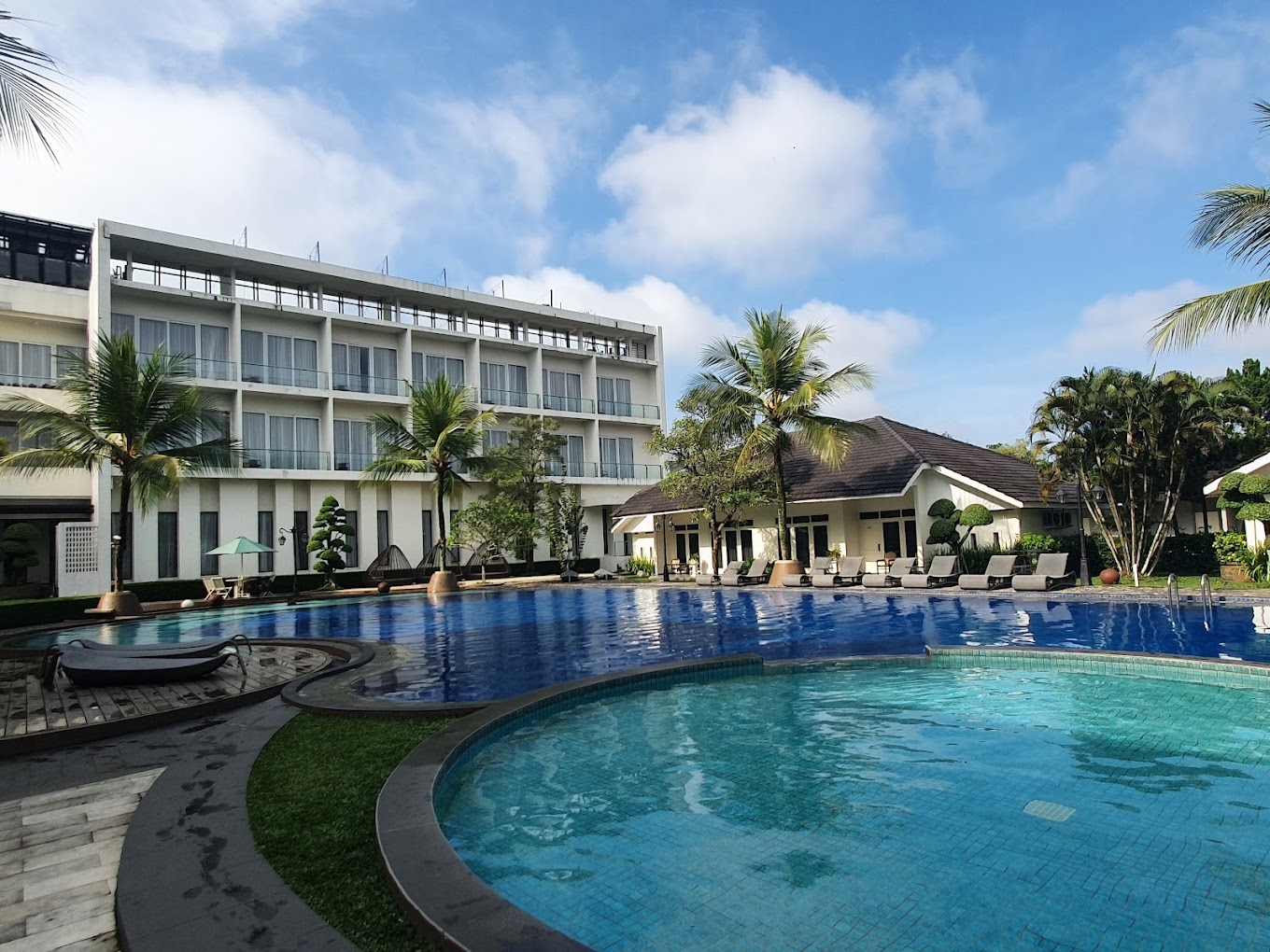 Tips Memilih Tempat Menginap yang Aman untuk Solo Traveler