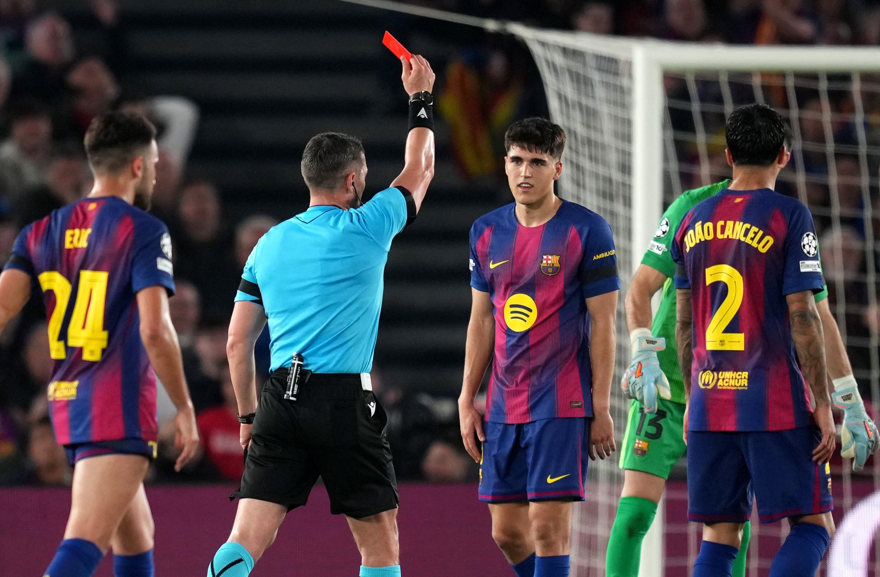 Atletico Madrid vs Barcelona: 'Hantu' Kartu Merah Membayangi Blaugrana Satu Dekade