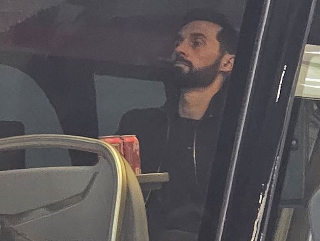 Real Madrid Berpotensi Akhiri Musim Tanpa Gelar, Akankah Berdampak Pada Posisi Alvaro Arbeloa?