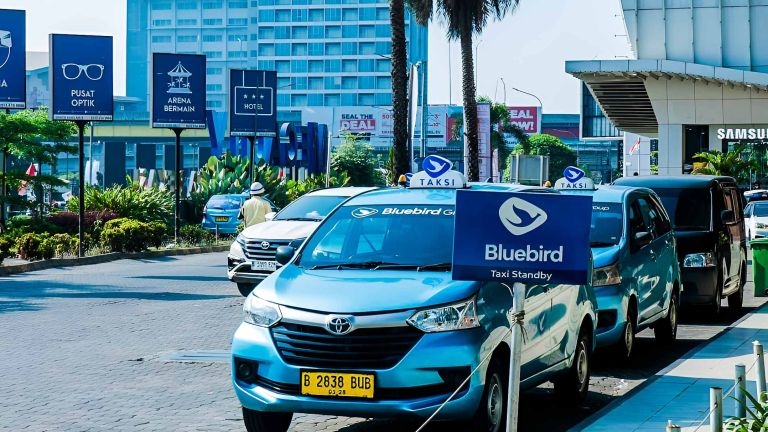Laba Bluebird Tembus Rp323,8 Miliar di Tengah Tekanan Ekonomi Global, Apa Rahasianya?