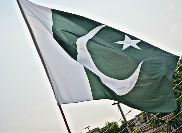 Serangan Bersenjata di Perbatasan Afghanistan Tewaskan Lima Polisi Pakistan