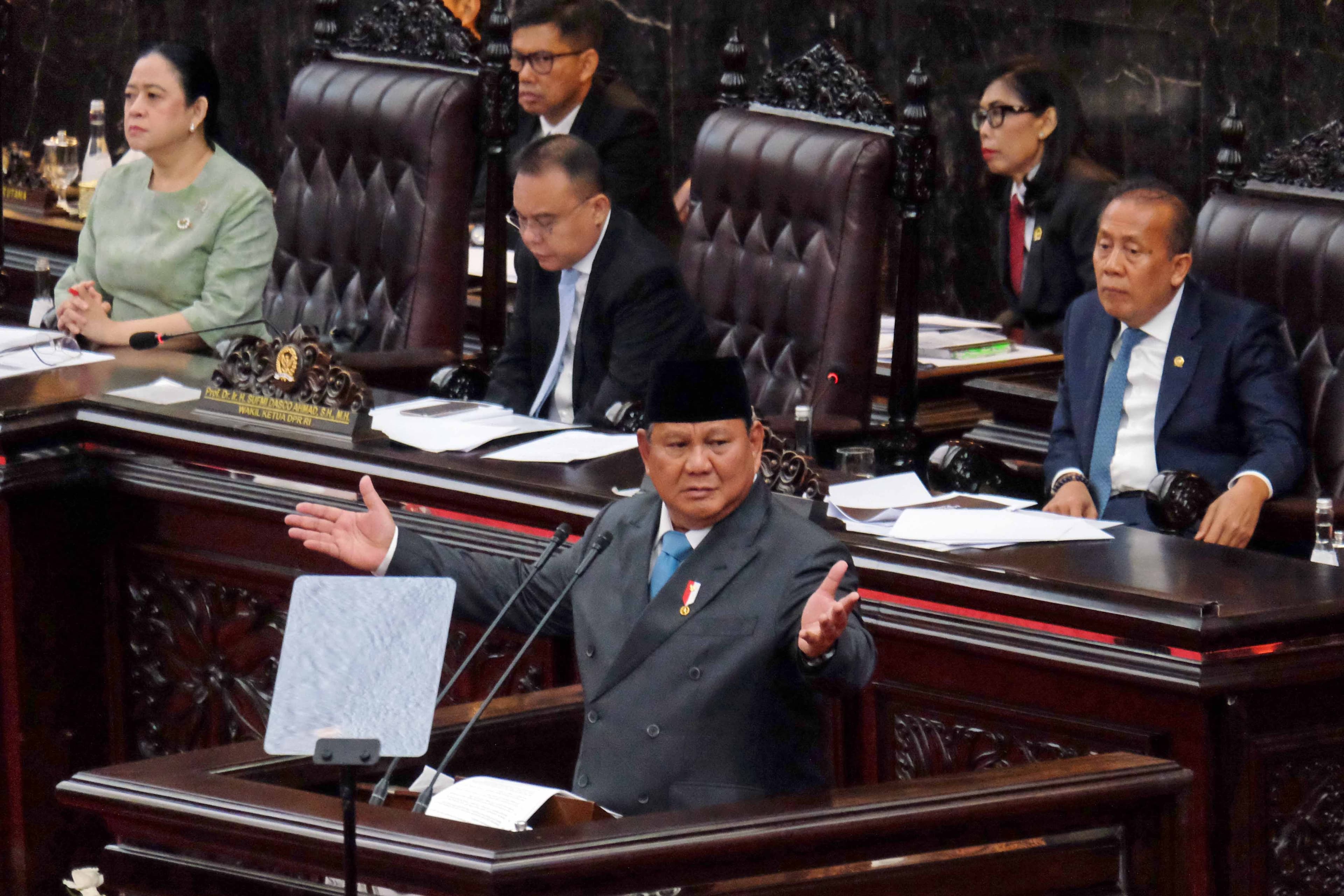 Bakom RI: Kebijakan Prabowo Awasi Ekspor SDA Jalankan Amanat Pasal 33 UUD 1945