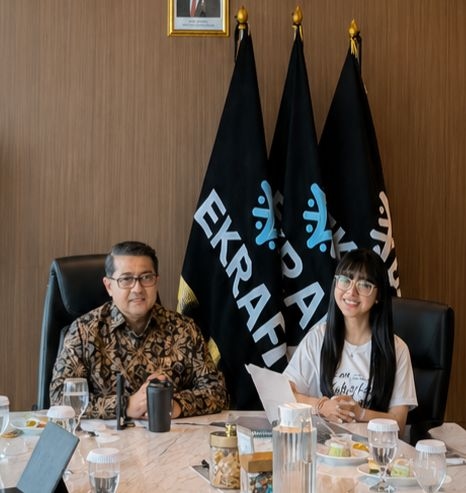 Sutradarai Film Baru, Ferly Halim Dapat Apresiasi Khusus dari Menekraf Teuku Riefky Harsya