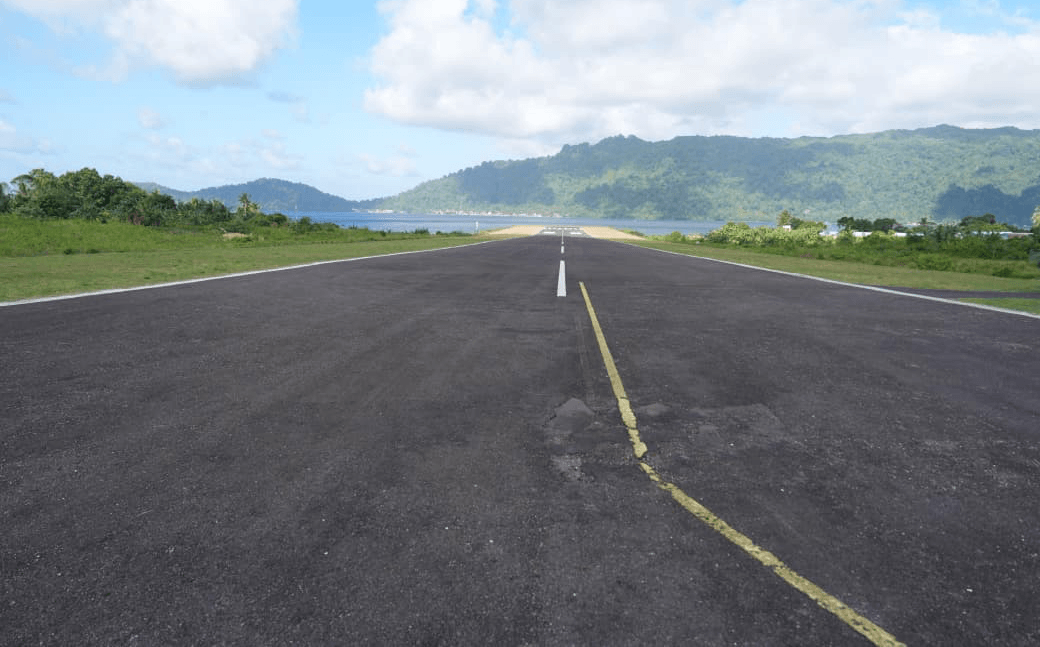 Runway Bandara Bandanaira Diperpanjang 2,2 Km, Wisata dan Evakuasi Diperkuat