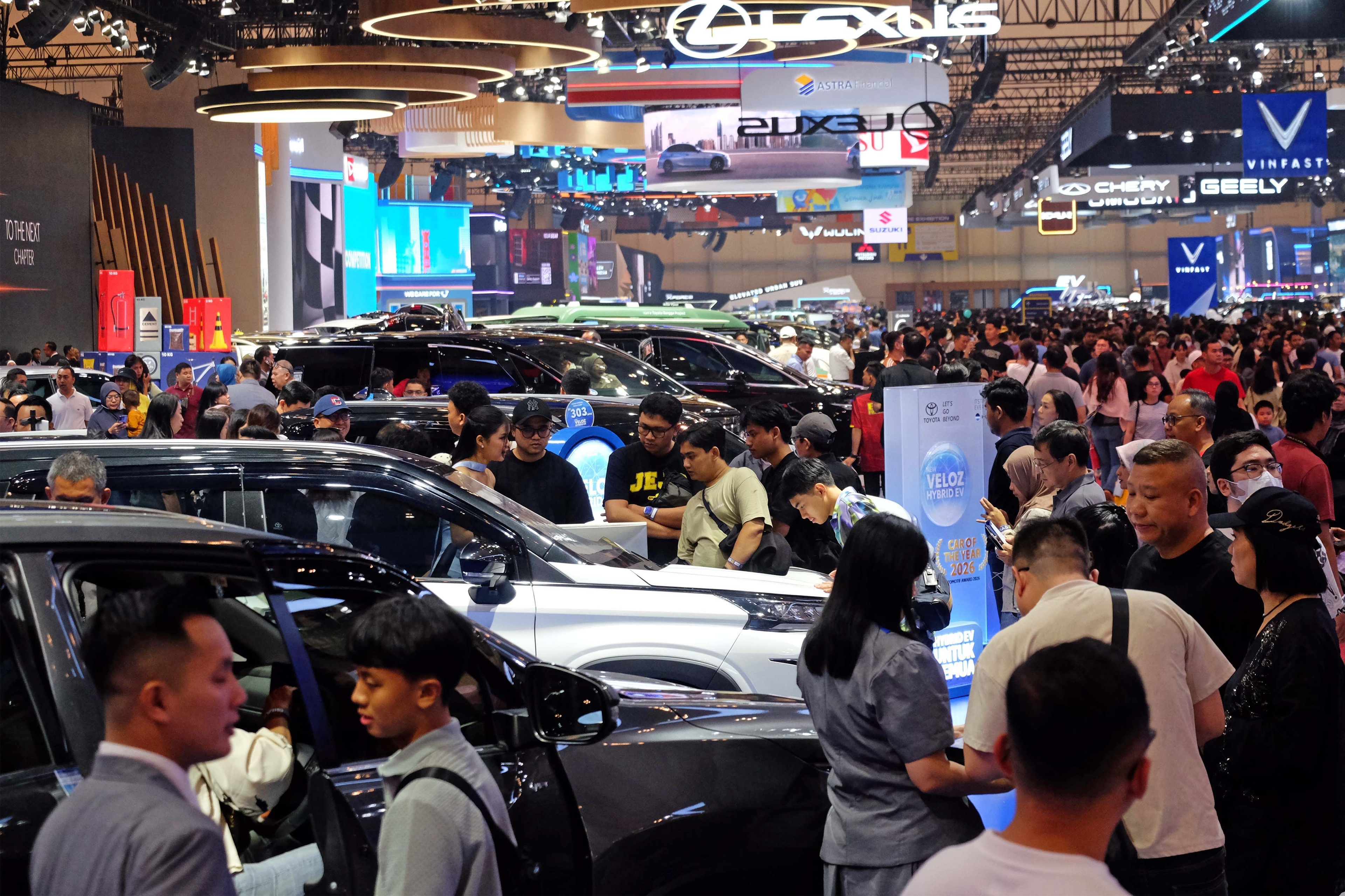 Manufaktur dan Penjualan Mobil Ekspansif, Sinyal Ekonomi RI Mulai Menguat?