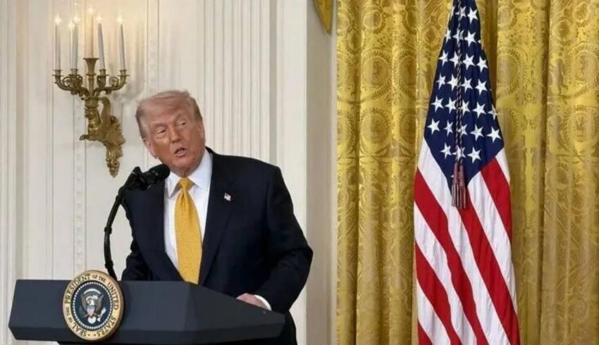 Trump Bantah Siap Longgarkan Sanksi Iran, Sebut Laporan Hoaks
