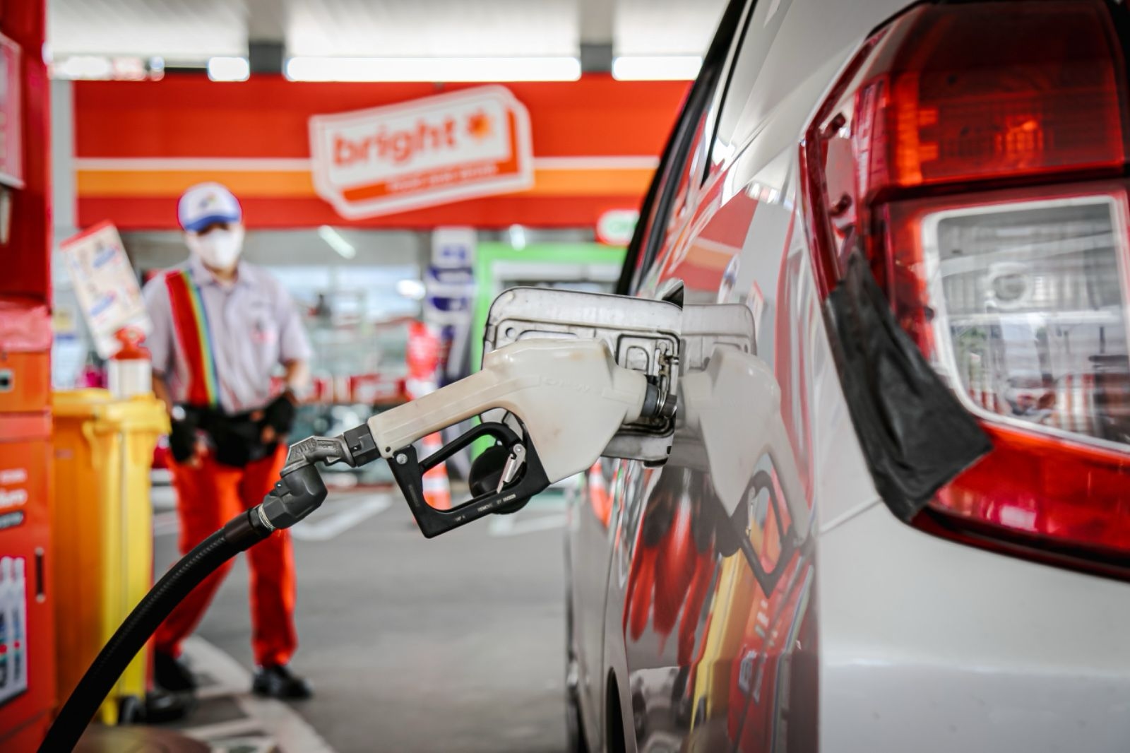Ada Peralihan Perilaku Konsumen, Bahlil Pastikan Harga Pertalite Tak Naik hingga Desember 2026
