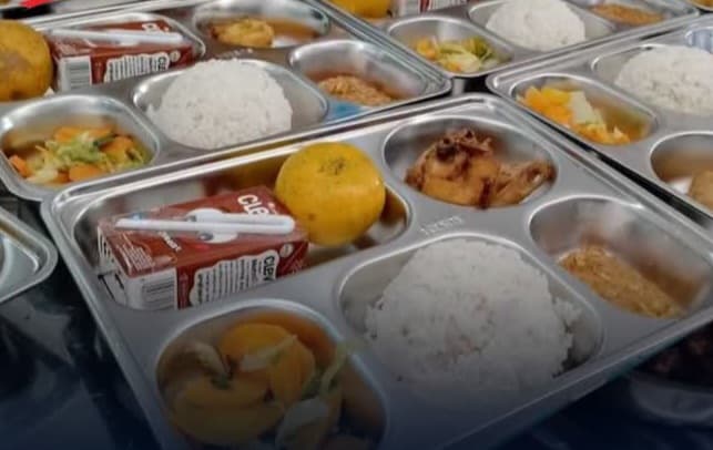 Tata Cara Islami Makan MBG agar Tidak Keracunan