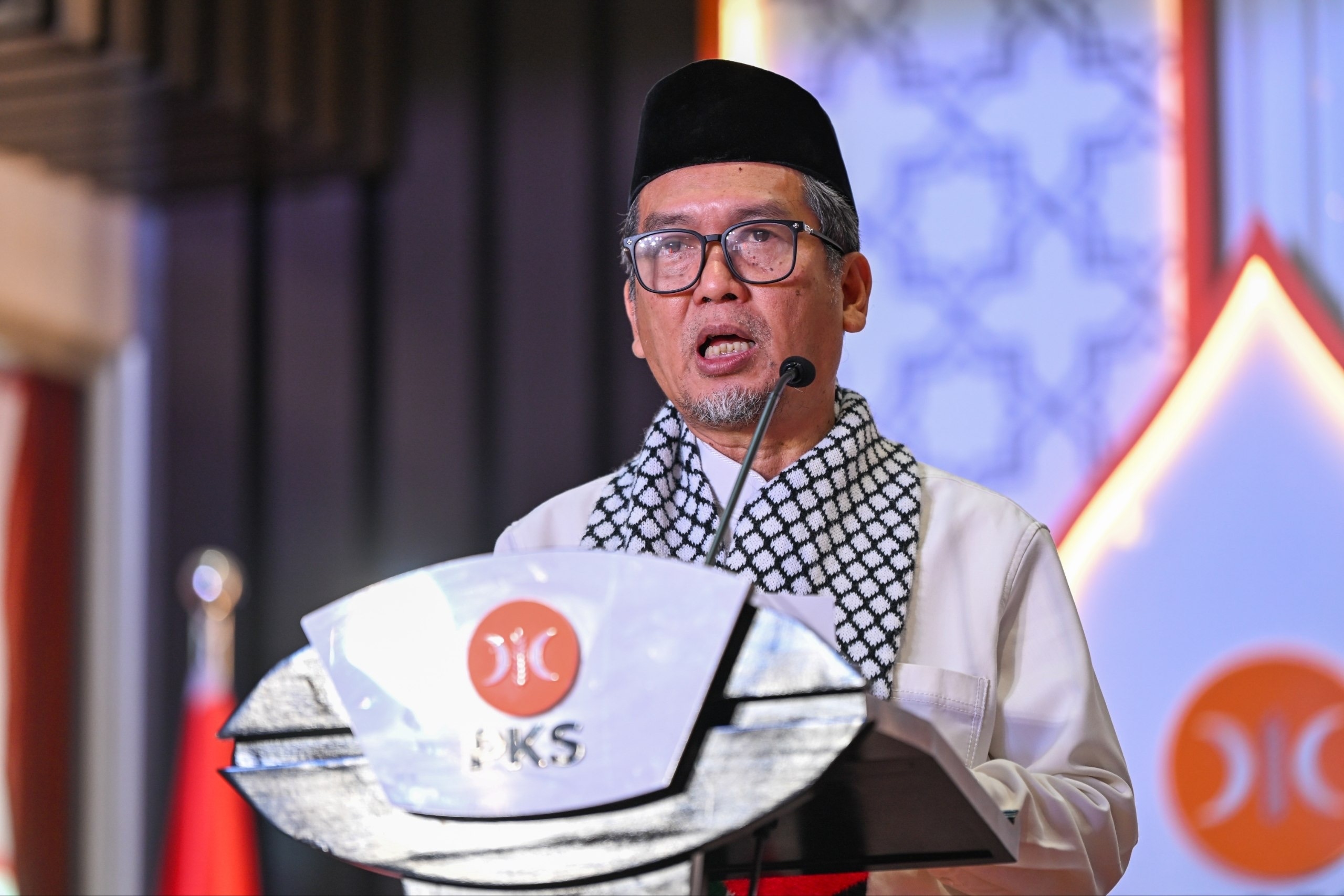 Maulid Nabi di PKS, AMY Ajak Masyarakat Hidupkan Semangat Al-Qur’an dan Teladani Rasulullah