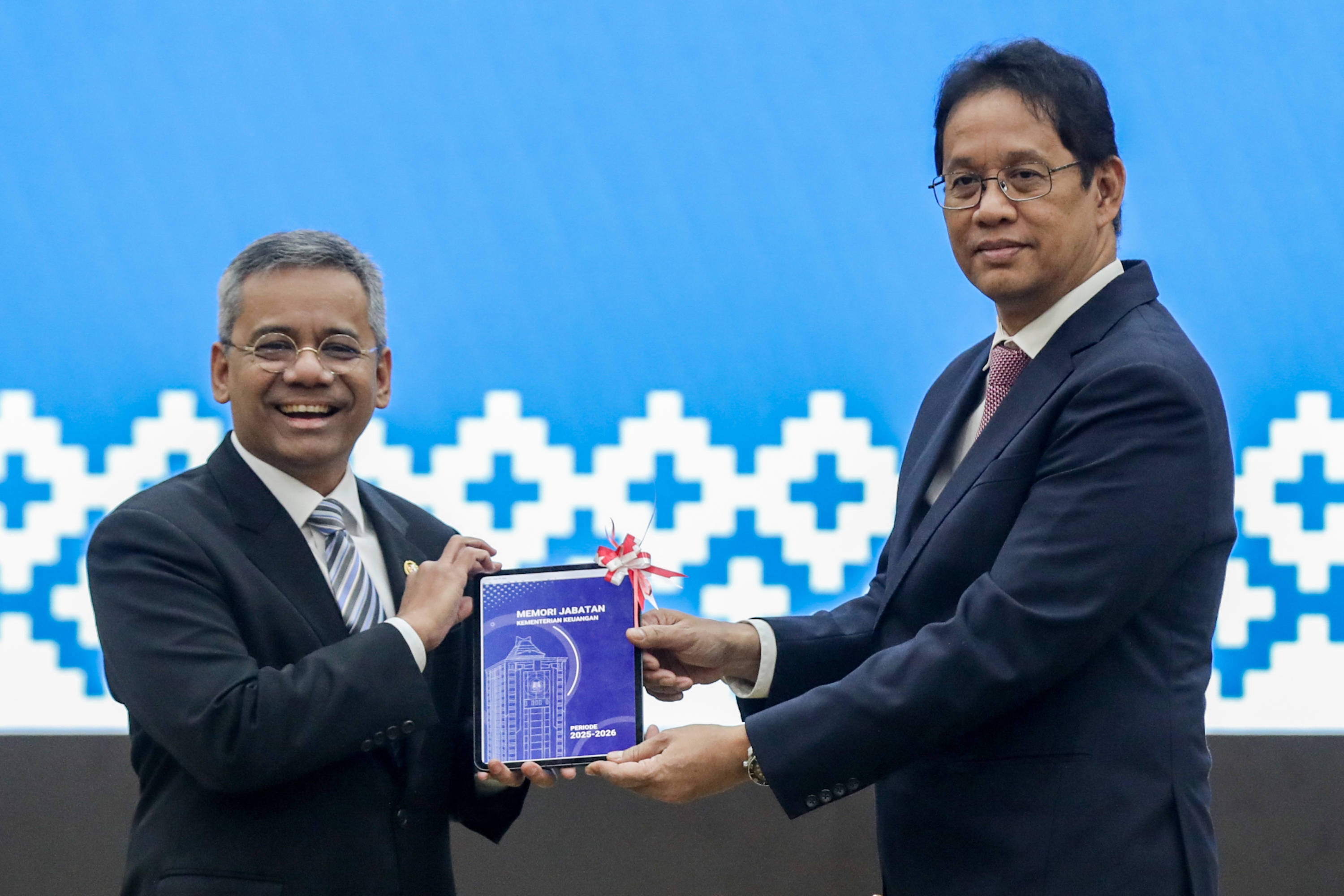 Serah Terima Jabatan Menteri Keuangan yang Baru