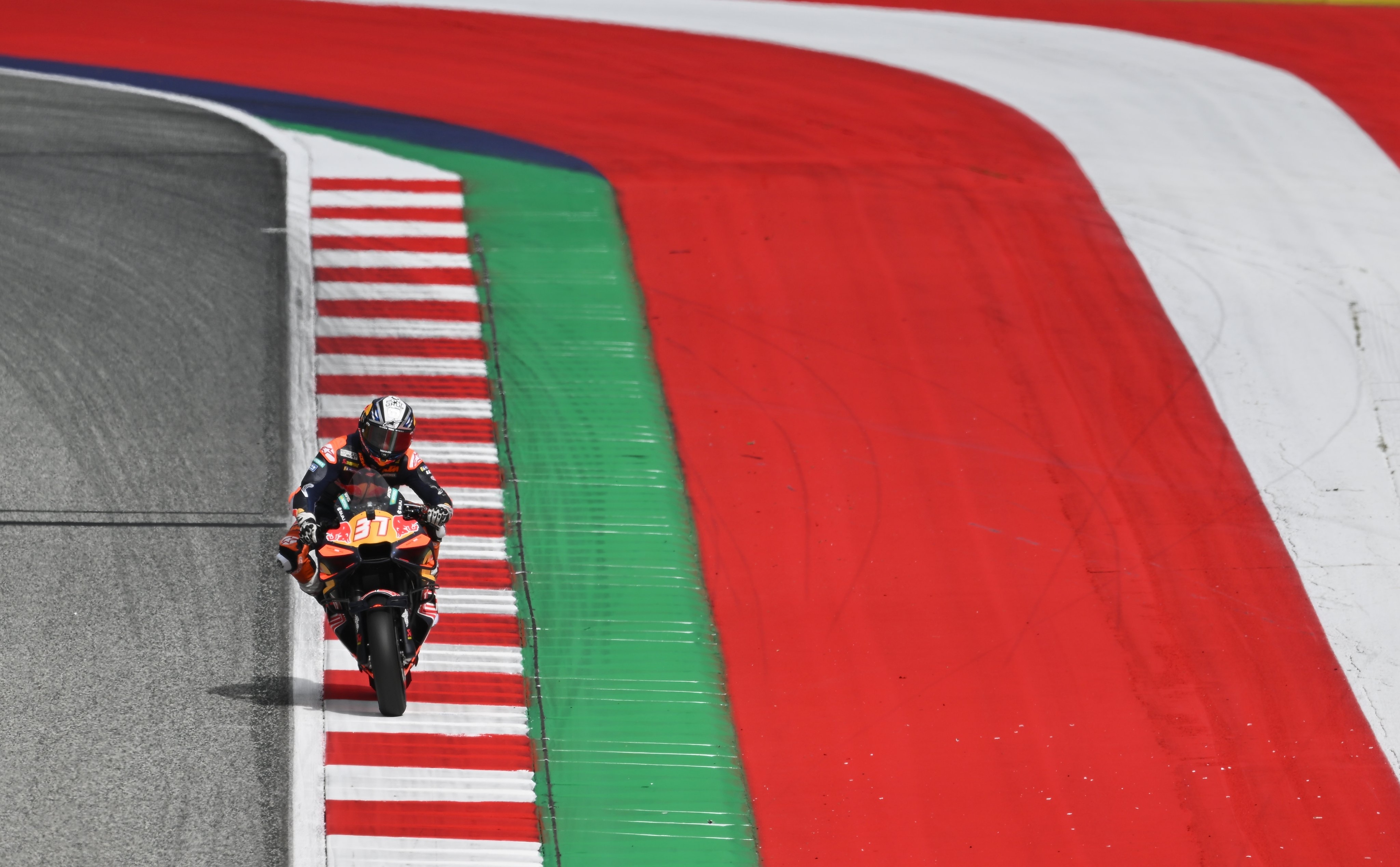 FP1 MotoGP Austria: Pedro Acosta Dominan, KTM Menggila di Rumah Sendiri