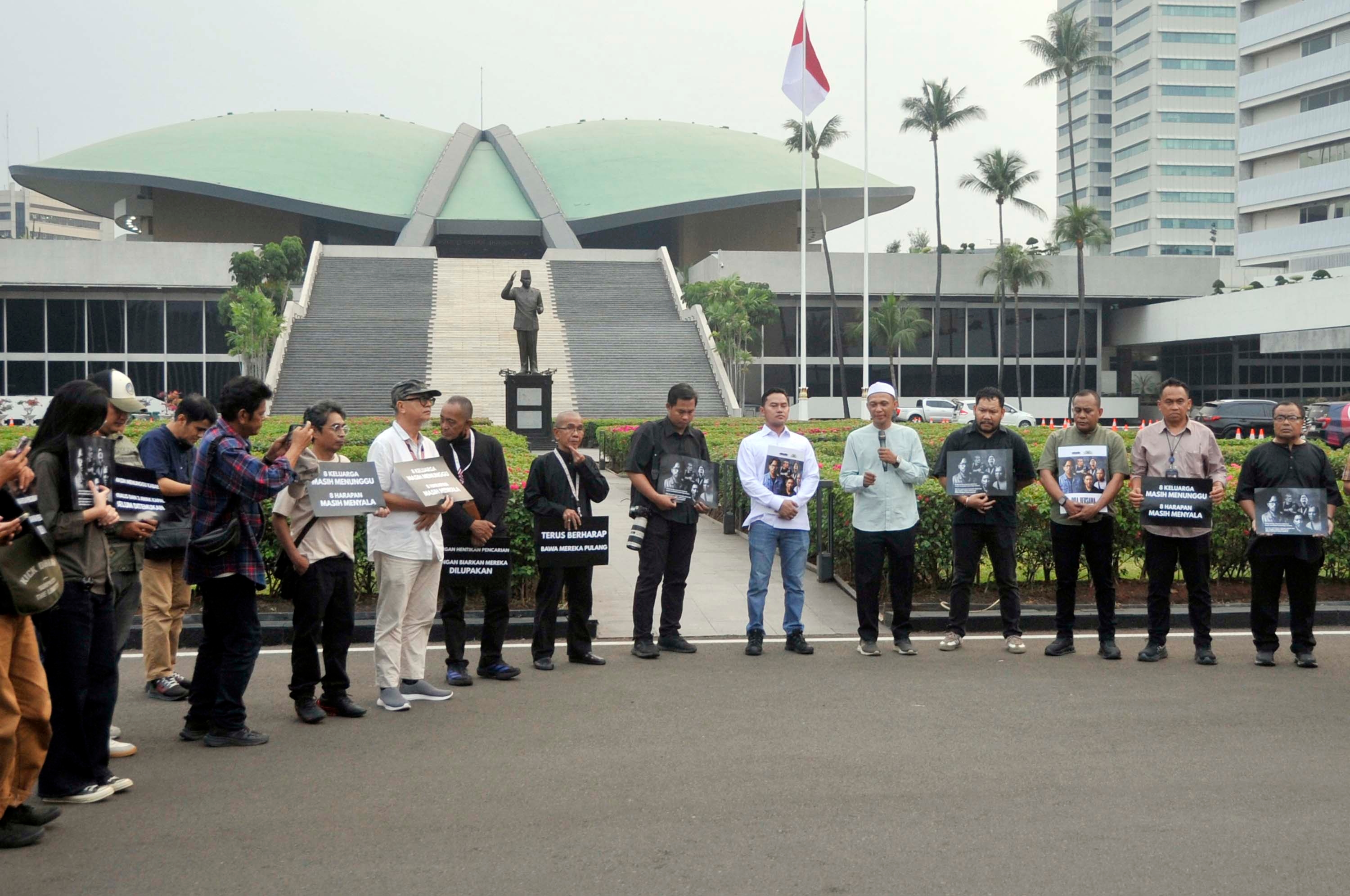 KWP Gelar Doa Bersama Hilangnya Jurnalis saat Erupsi Anak Krakatau