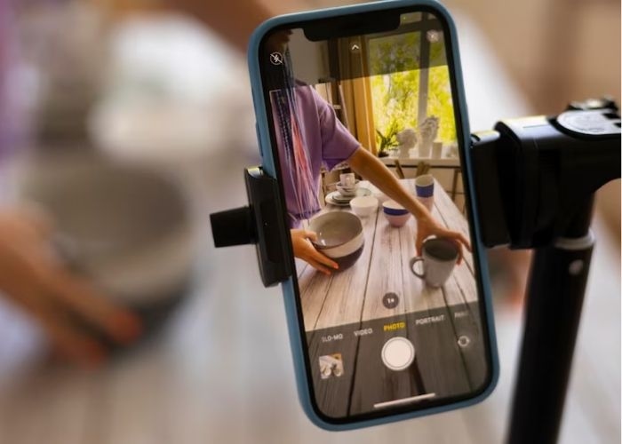 5 HP yang Cocok untuk Bikin Konten TikTok 2026, Kamera Jernih dan Video Stabil!