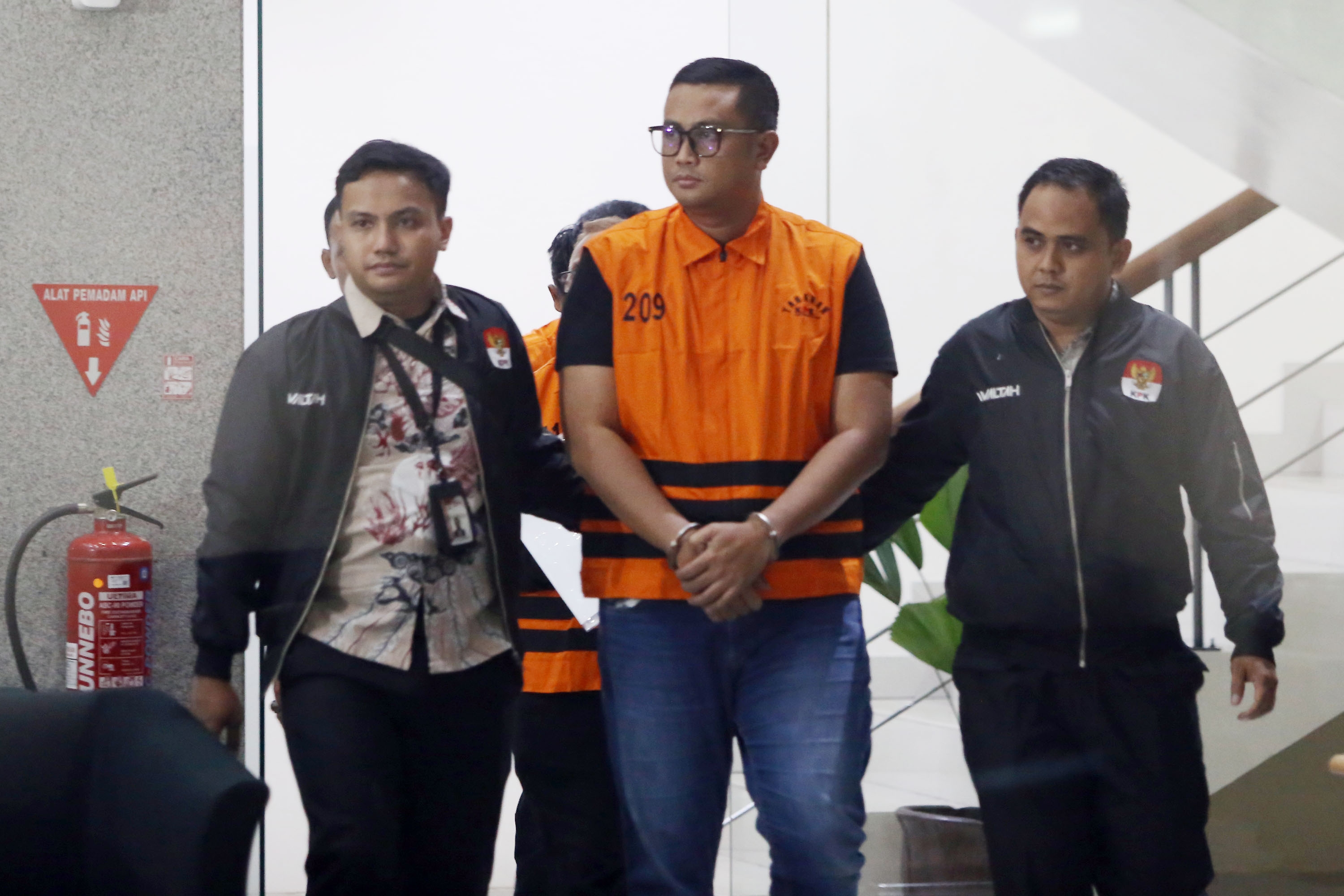 KPK Tetapkan Bupati Klaten Sebagai Tersangka Suap