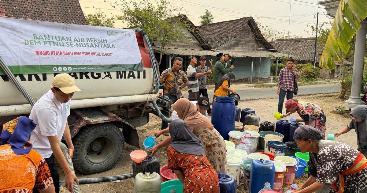 BEM PTNU se-Nusantara Salurkan 1 Juta Liter Air Bersih untuk Korban Karhutla dan Kekeringan Ekstrem