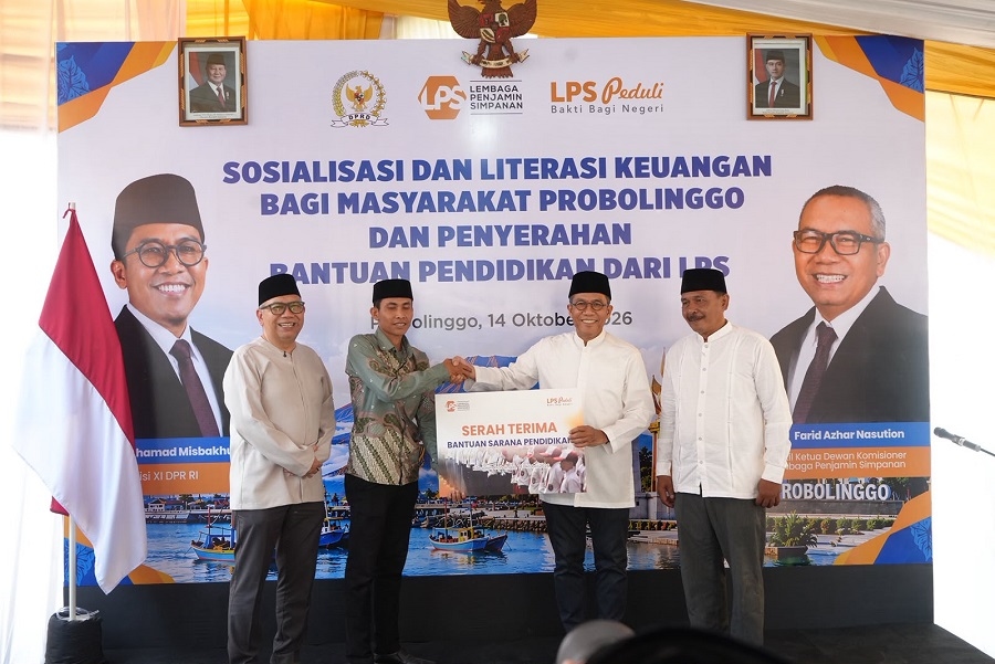 Gandeng LPS Masuk ke Pesantren, Misbakhun Salurkan Bantuan Perlengkapan Pendidikan