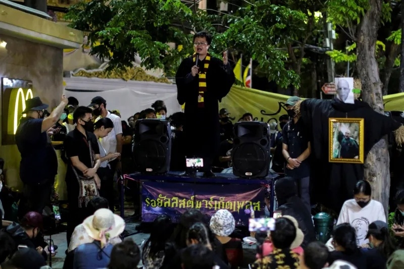 Kritik Kerajaan Thailand Pakai Kostum Harry Potter, Pengacara Diganjar 2,8 Tahun Penjara