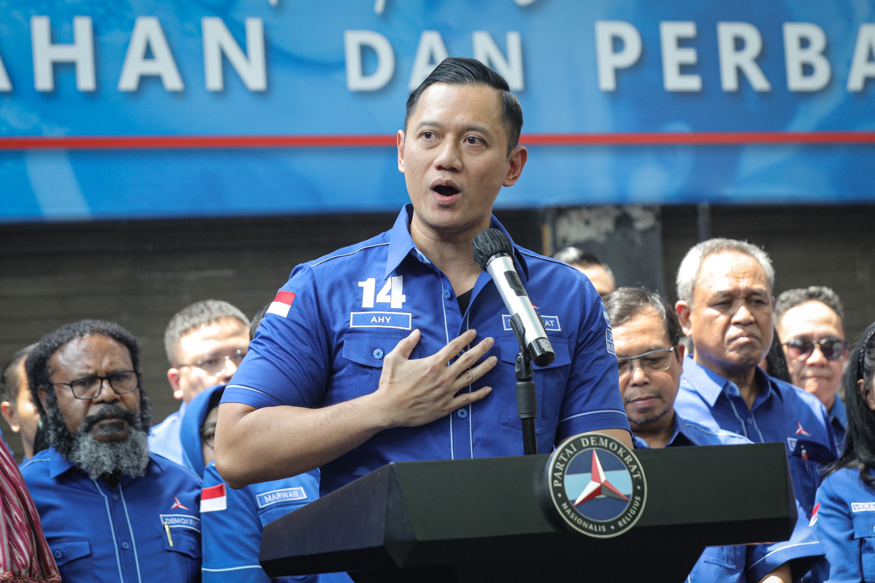 Tinggalkan Anies, Demokrat Tatap Arah Baru