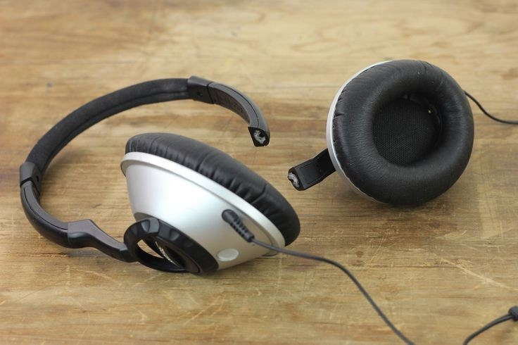6 Cara Memperbaiki Headset Mati Sebelah, Jangan Langsung Dibuang
