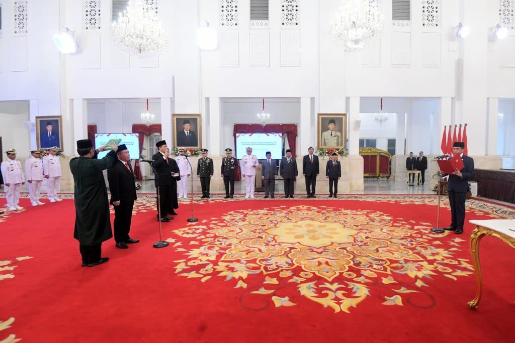 Jokowi Lantik Laksdya Irvansyah Jadi Kepala Bakamla