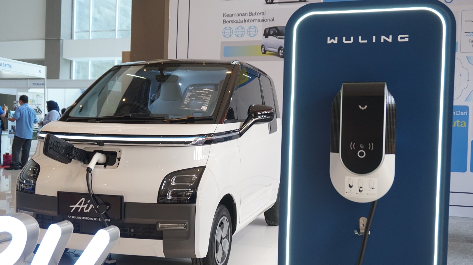 Wuling Air EV Hadir Sebagai Unit Test Drive di IEMS 2023