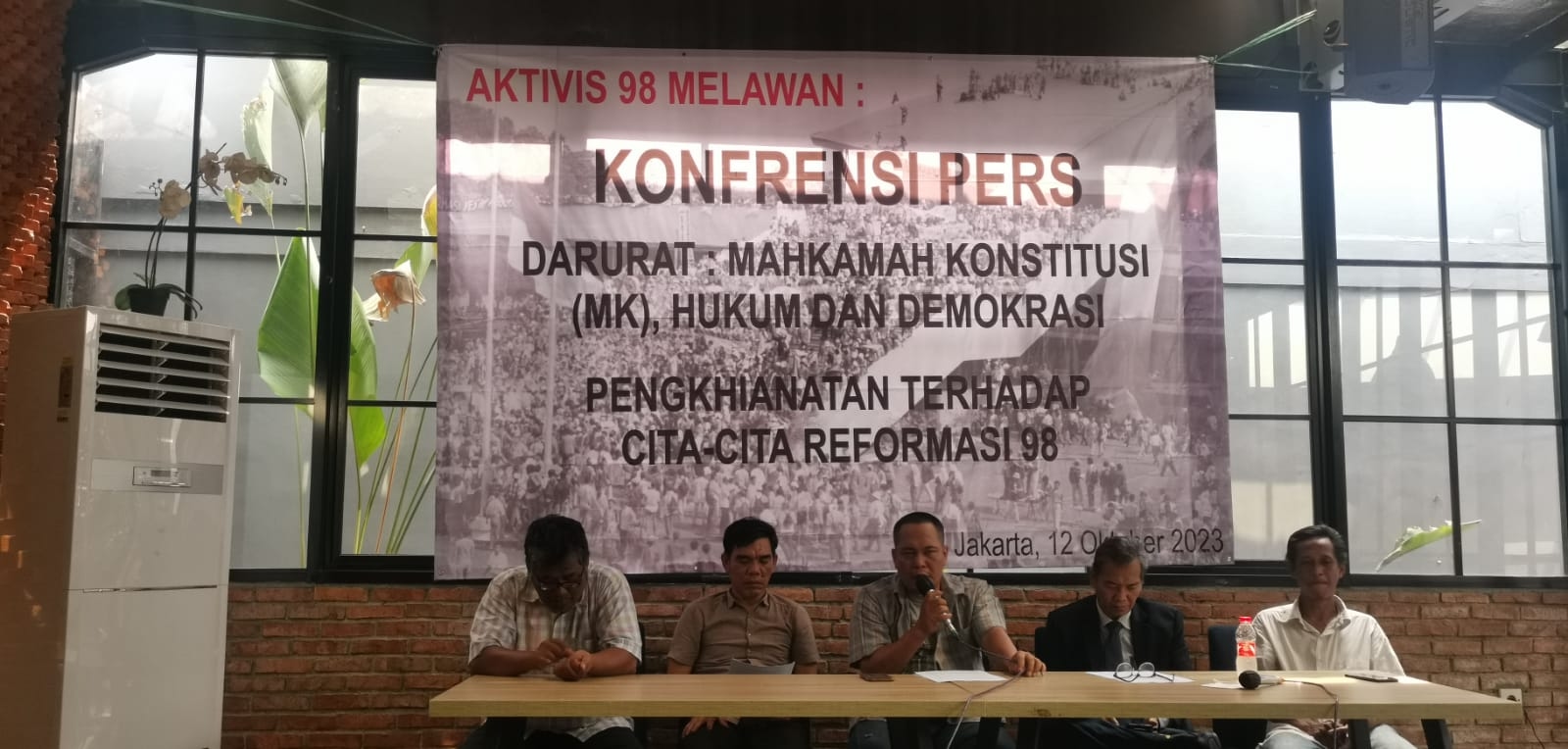 Aktivis 98 Tuding MK Alat Elite Politik